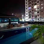 Sinta-Se Em Casa Em Um Lar Provisorio E Completo!